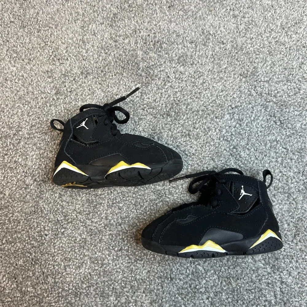 Jordan Air‎ Jordan 7 Retro TD Shoes Toddler Size 6C Black Yellow White Sneakers
